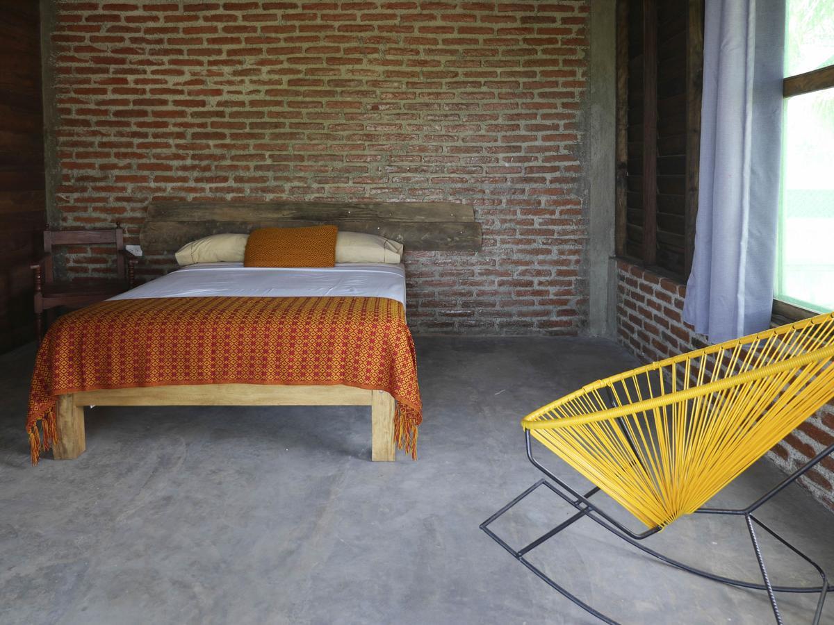 Cabanas Playa Linda 3901 Hotel ทาปาชูลา ภายนอก รูปภาพ