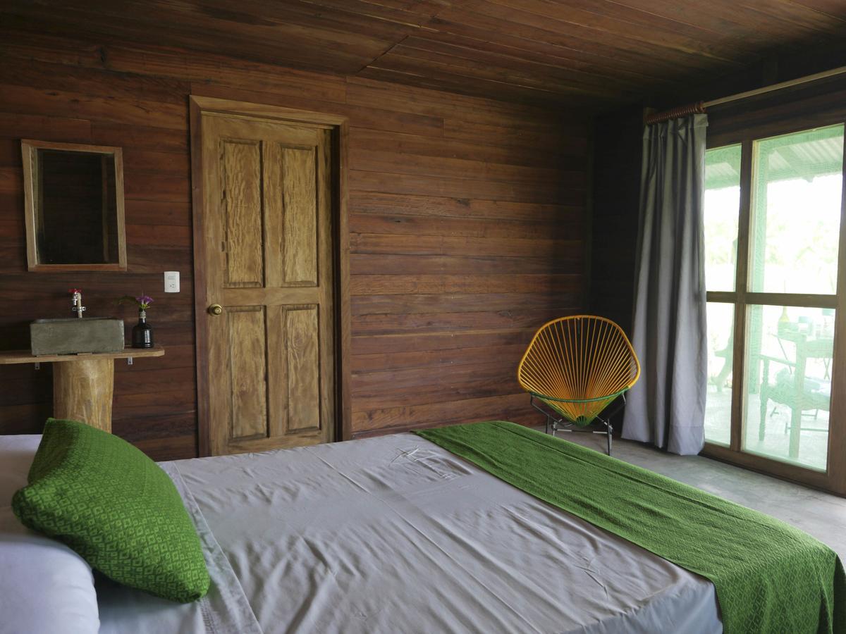Cabanas Playa Linda 3901 Hotel ทาปาชูลา ภายนอก รูปภาพ
