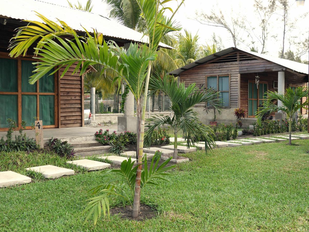 Cabanas Playa Linda 3901 Hotel ทาปาชูลา ภายนอก รูปภาพ