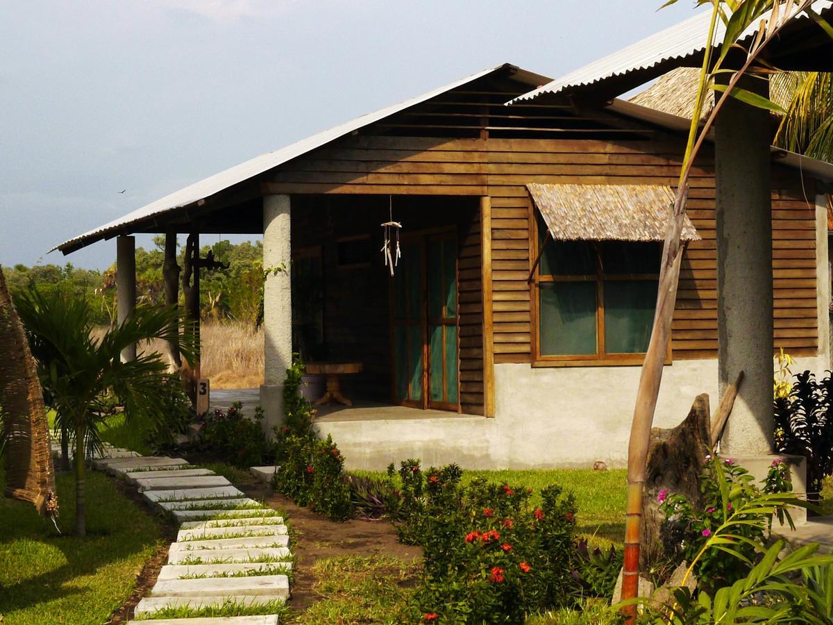 Cabanas Playa Linda 3901 Hotel ทาปาชูลา ภายนอก รูปภาพ