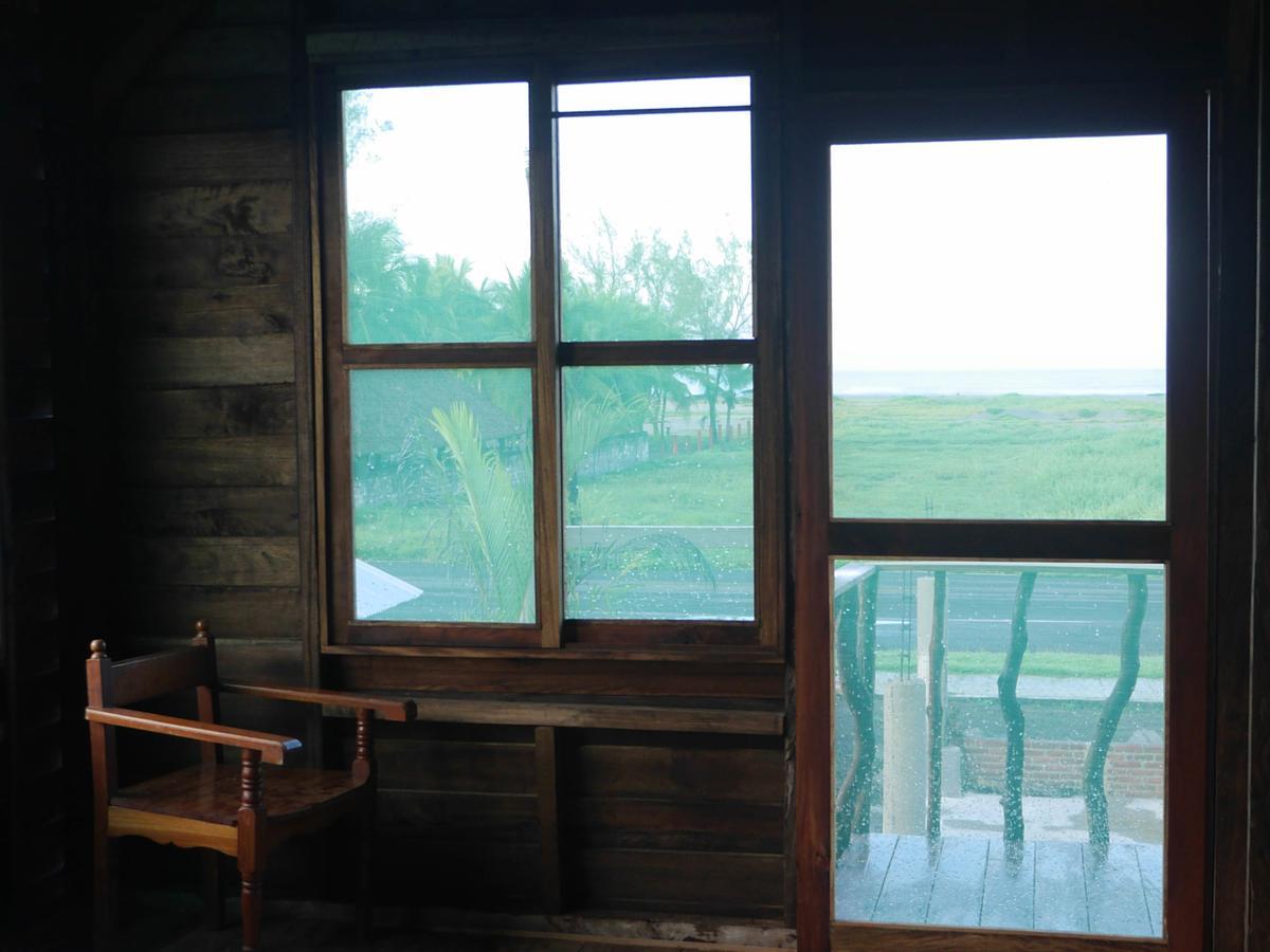 Cabanas Playa Linda 3901 Hotel ทาปาชูลา ภายนอก รูปภาพ